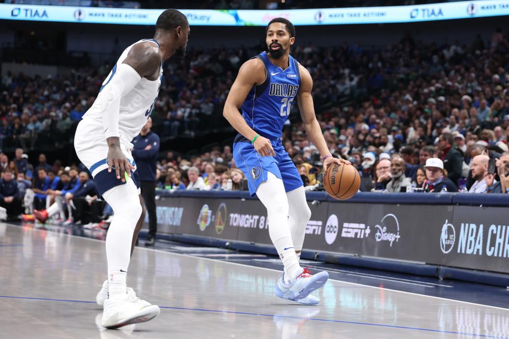 但维拉在防 但维拉在防