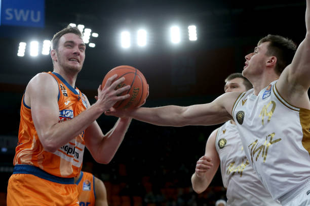 但铁锤帮的 但铁锤帮的